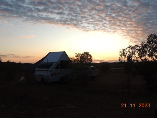 Sun Rise BH Camping